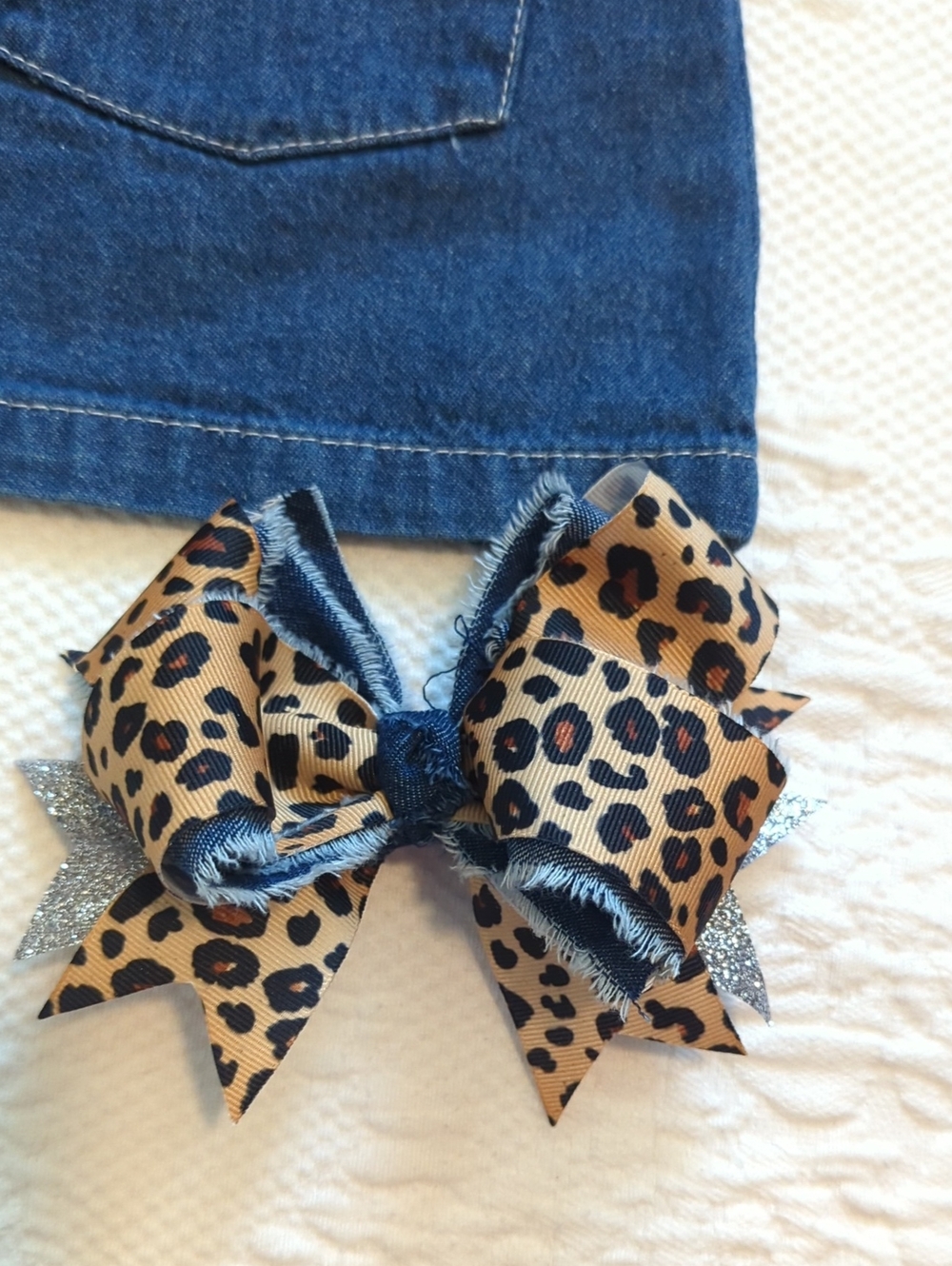 🎀😺 Denim Overall Dress/W Embroidered Cat Pockets /Black L/S Top/ Bow Size 5 - Picture 7 of 11
